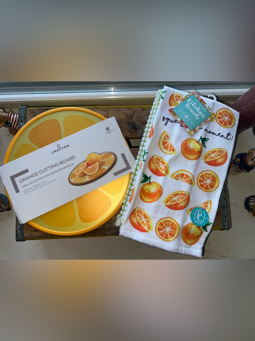 Orange Citrus Bundle includes orange cutting board with 2 dish towels - New